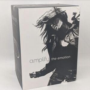 Altice Amplify Speaker By Devialet Sagemcom Model Number 43640.